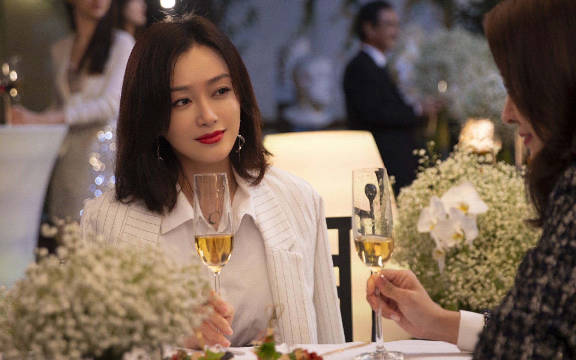 塞尔维亚女篮在欧洲锦标赛中表现优异，冲击金牌再续辉煌，塞尔维亚女篮球