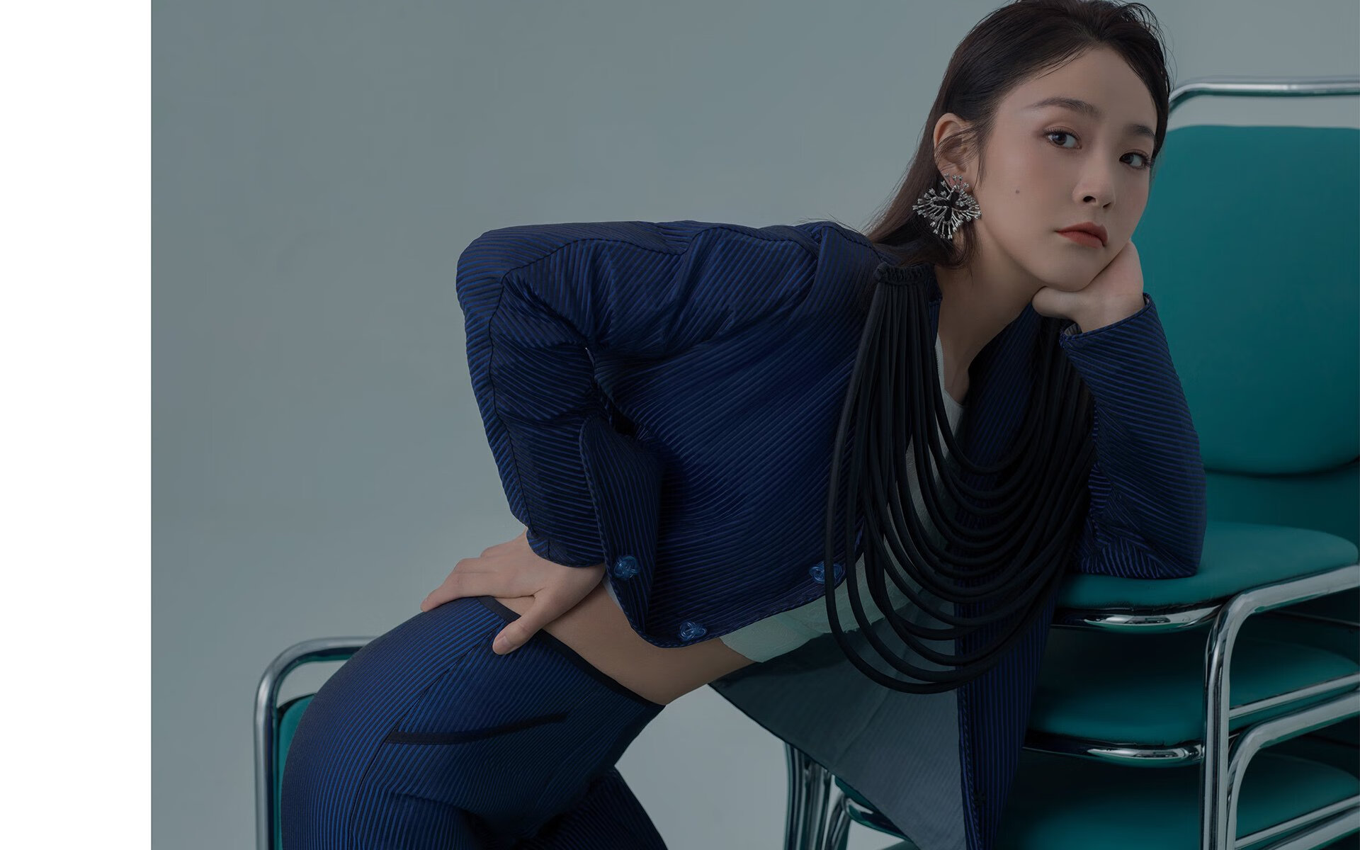 足球题材电影票房火爆，电视剧持续热播，足球影视作品